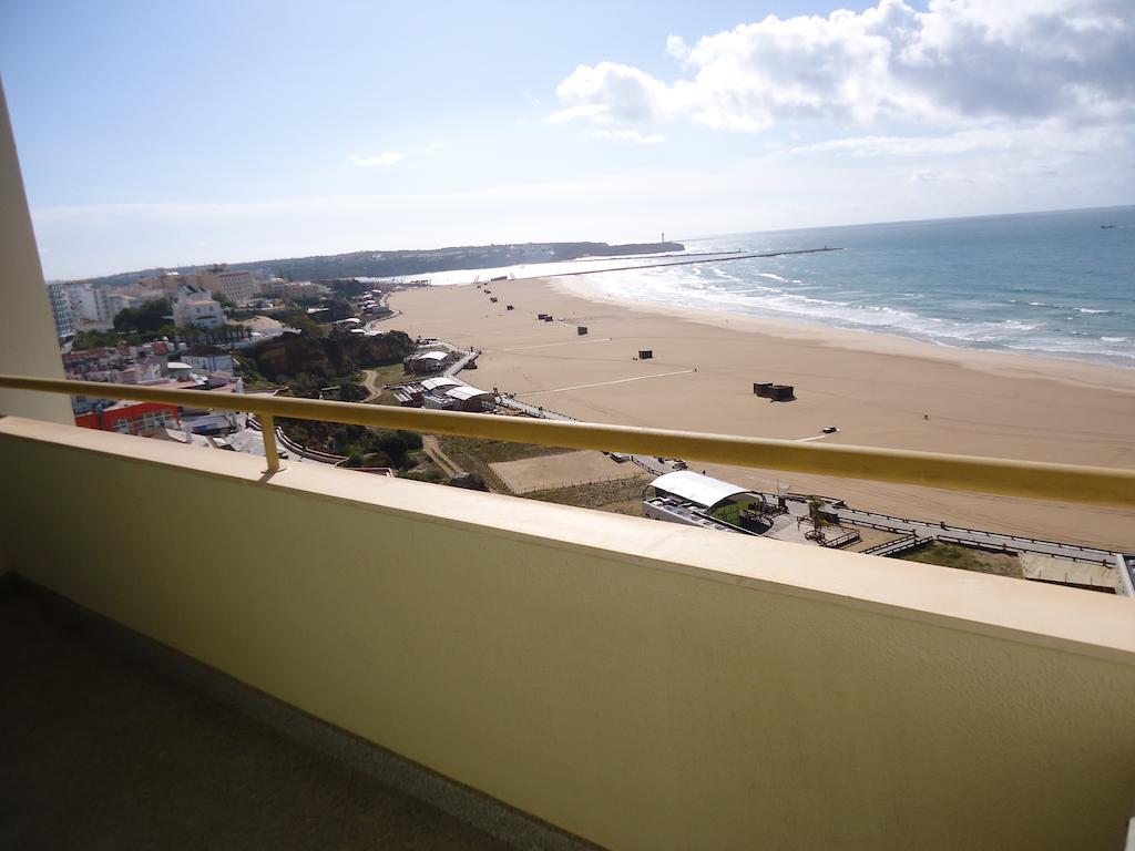 Apartamentos Varandas Da Rocha Portimao Luaran gambar